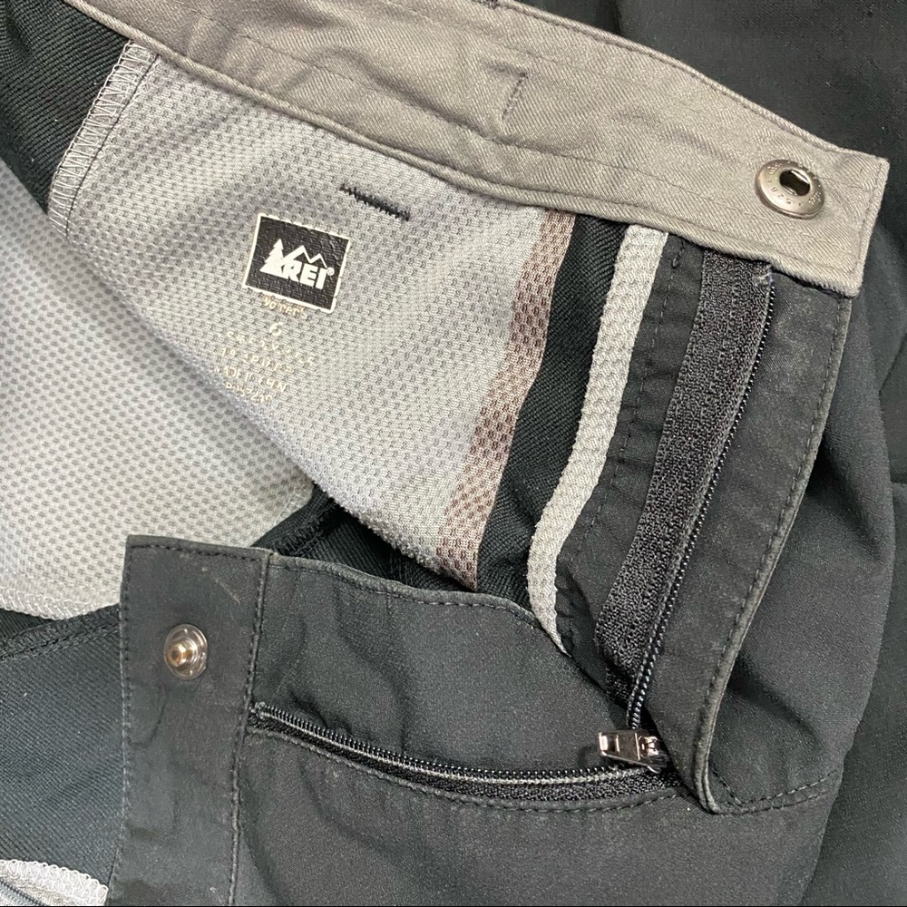 REI Women Black Hiking Athletic Outdoors Capri Crop Pants W/ Multi Pockets  3 zi - Picture 9 of 10